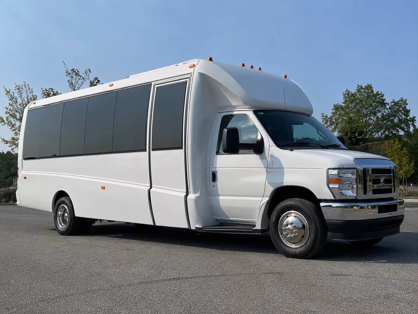 Baytown Homecoming & Prom Party Bus Rentals